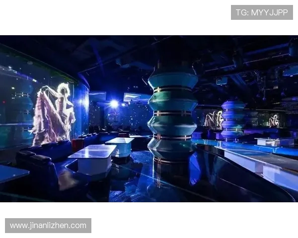 KTV包房转播世界杯新玩法打造沉浸式球迷狂欢夜体验全城热血派对